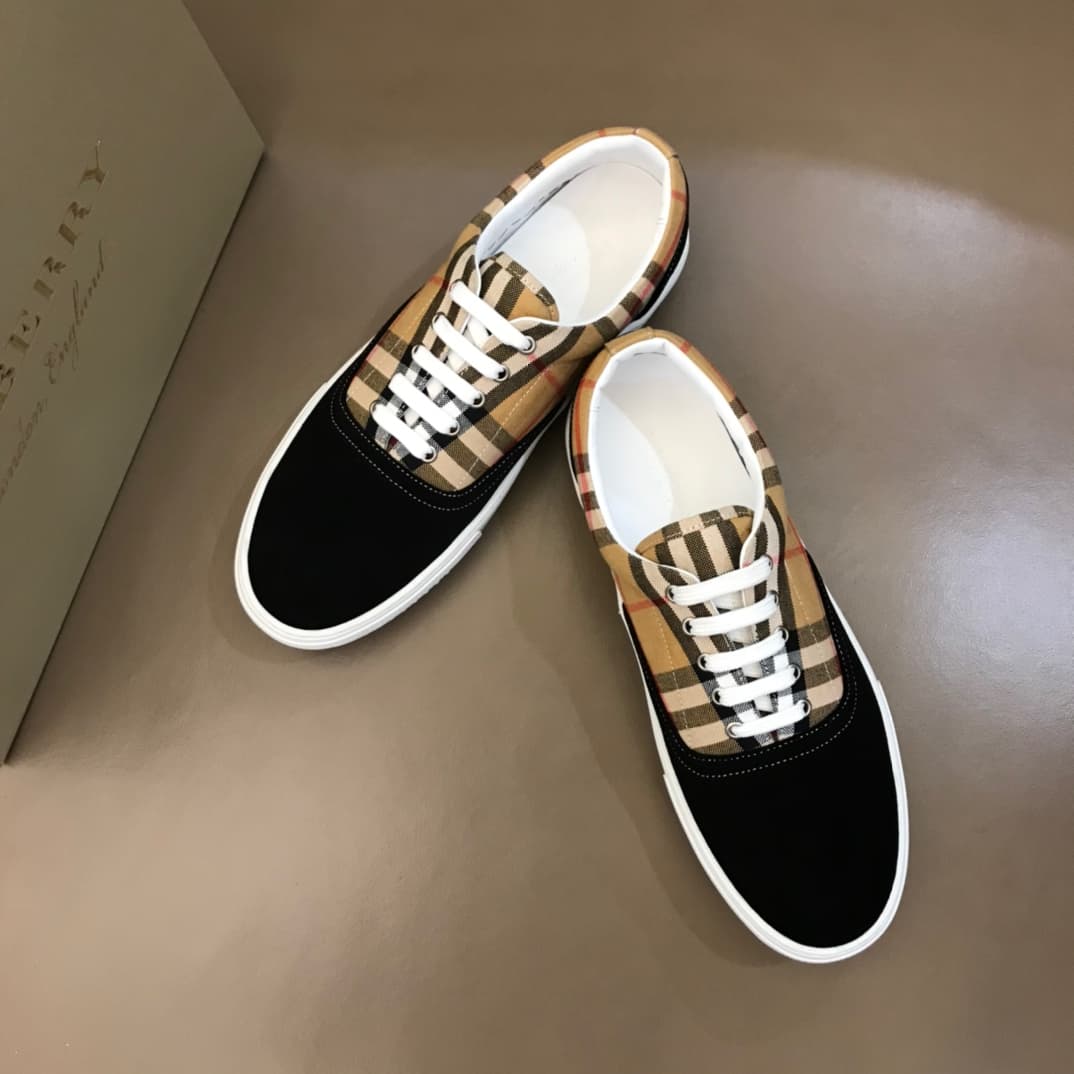 Burberry Shoes 3