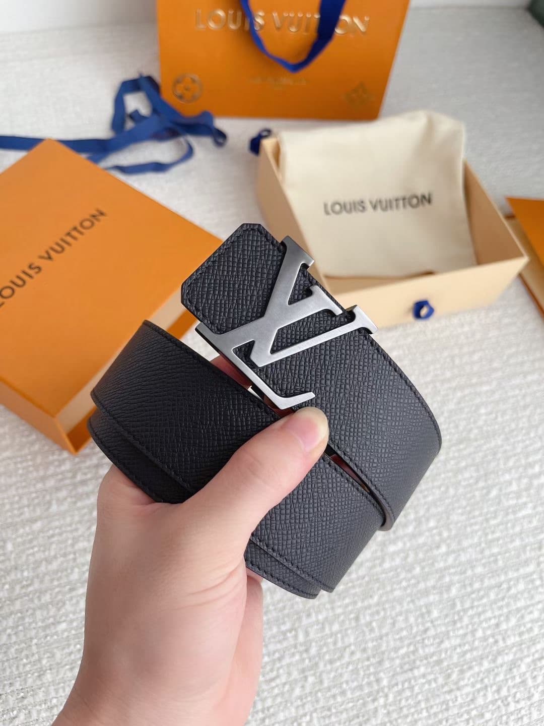 LV Belt 3
