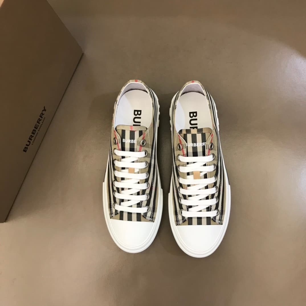 Burberry Shoes