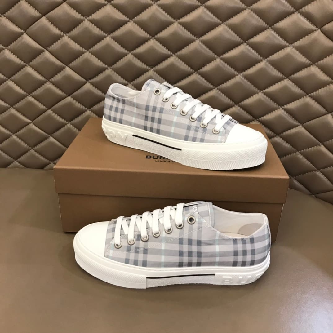 Burberry Shoes 3