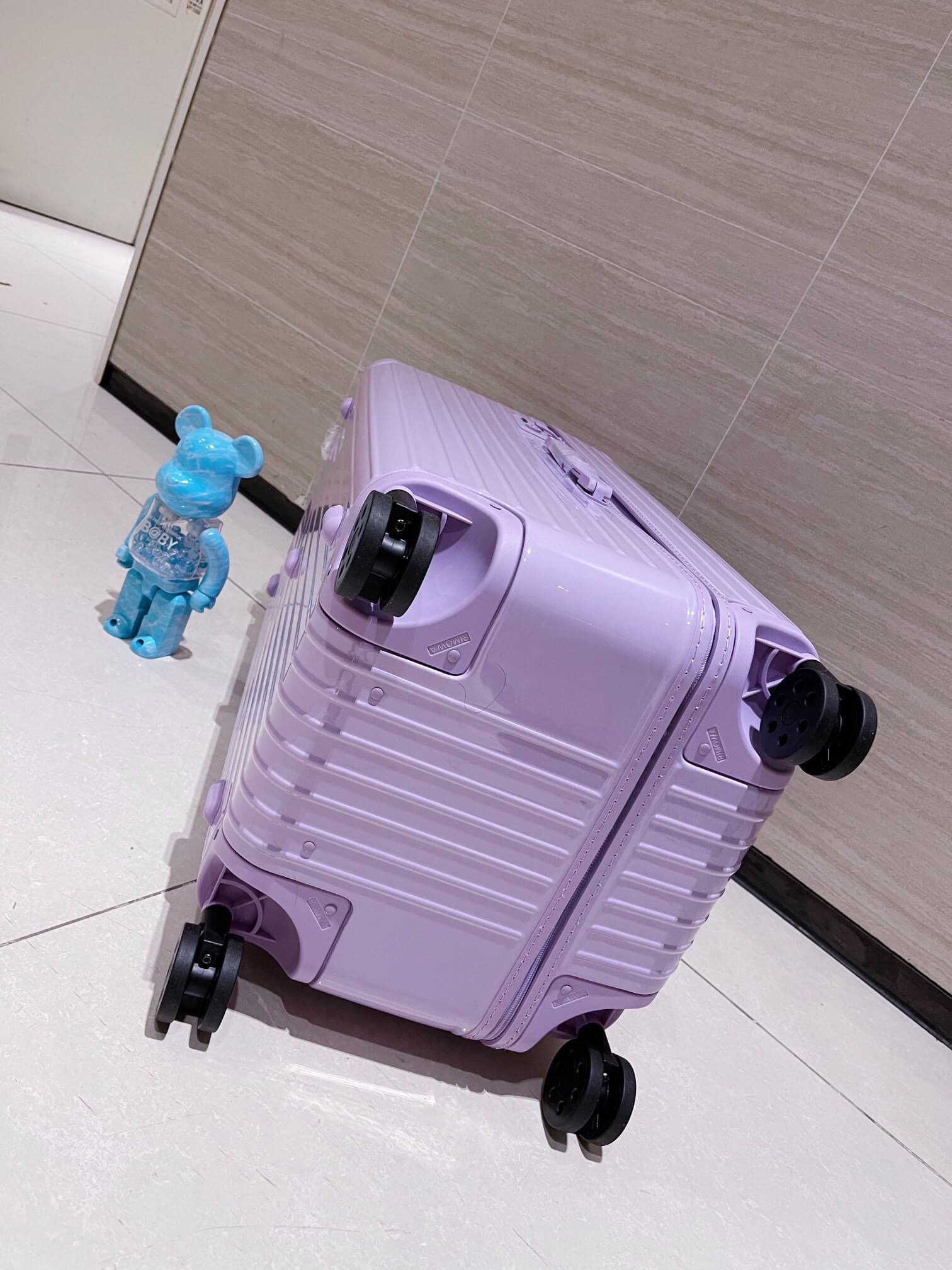 Luggage 7