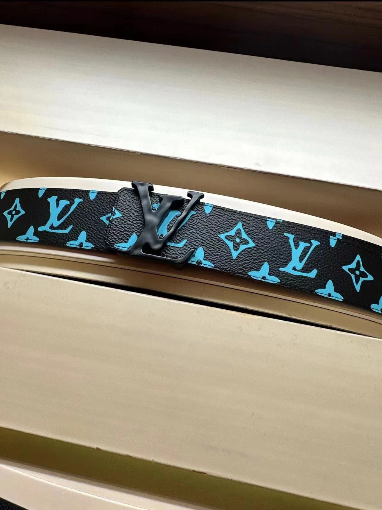 LV Belt 2