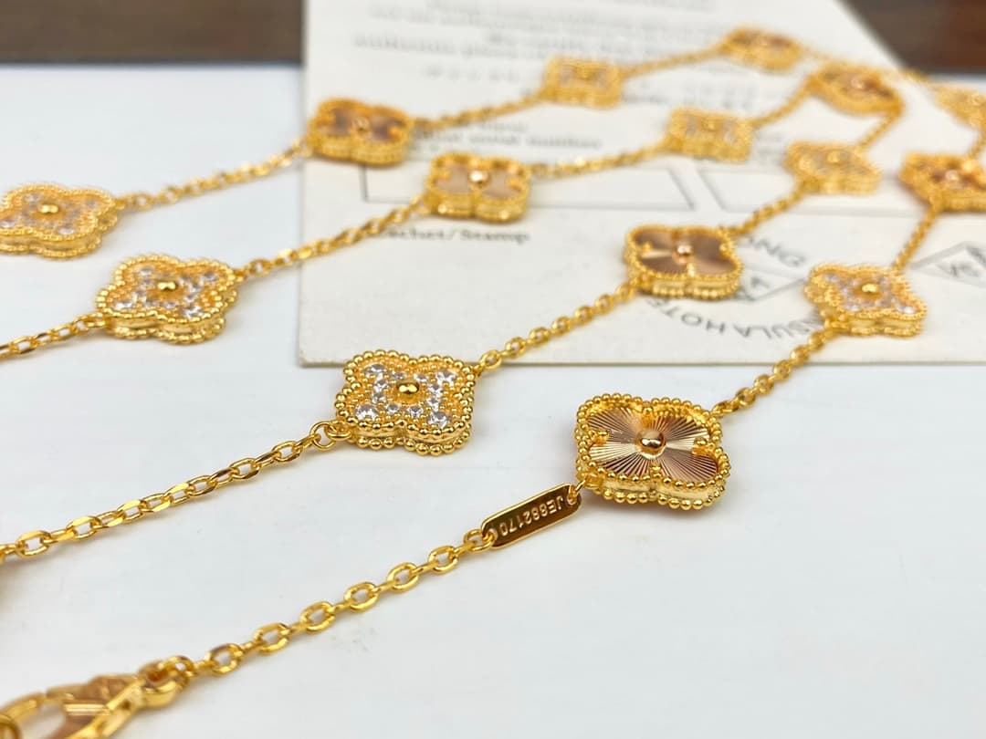 Van Cleef & Arpels Jewelry 5