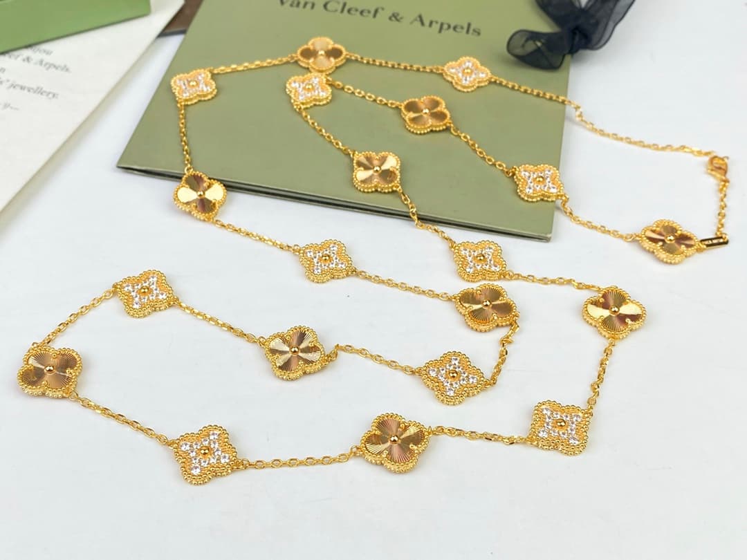 Van Cleef & Arpels Jewelry 2