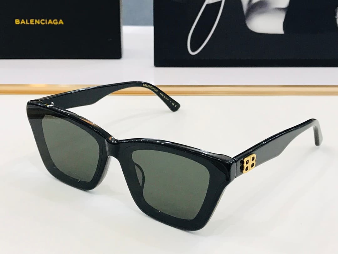 Balenciaga Glasses 2