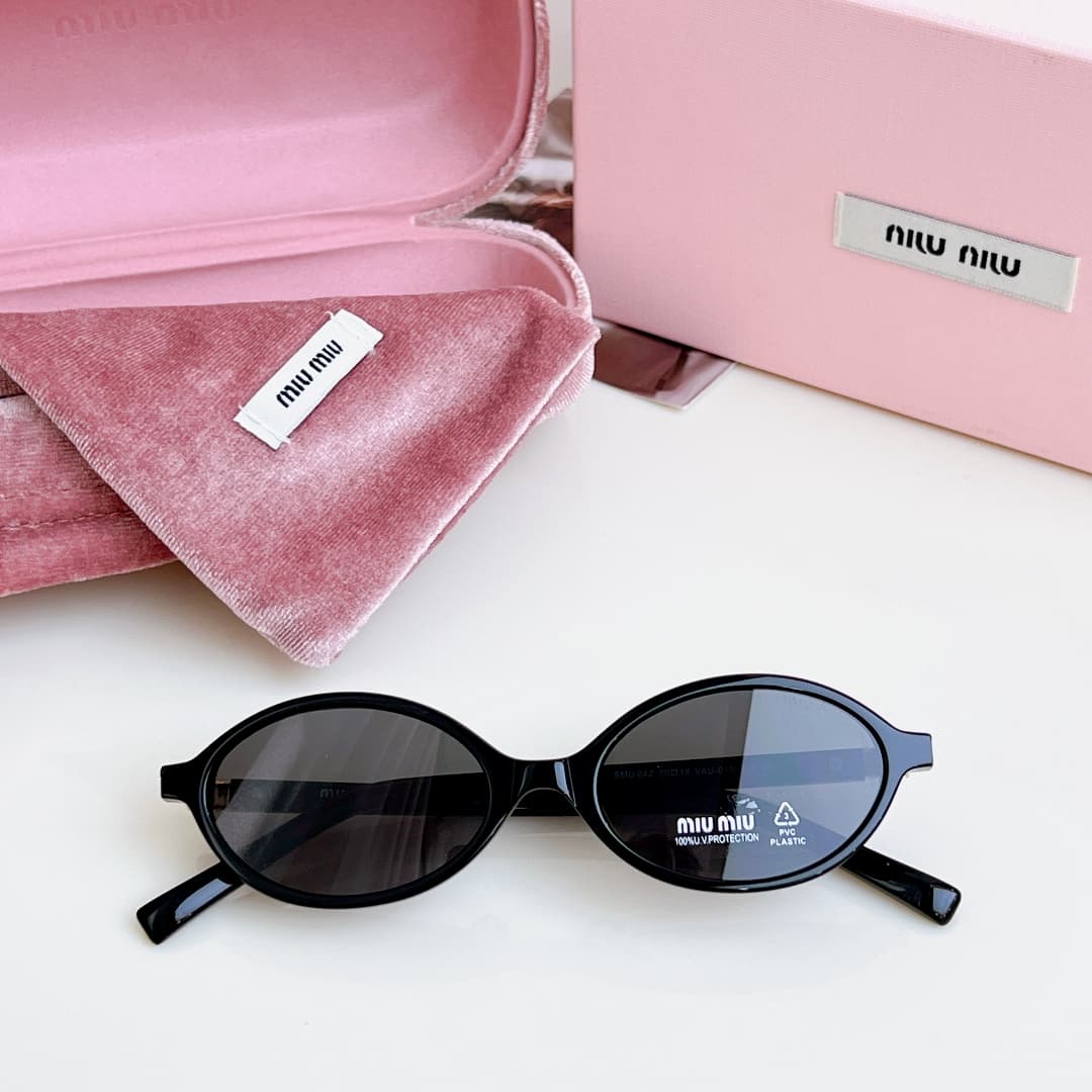 MiuMiu Glasses 2
