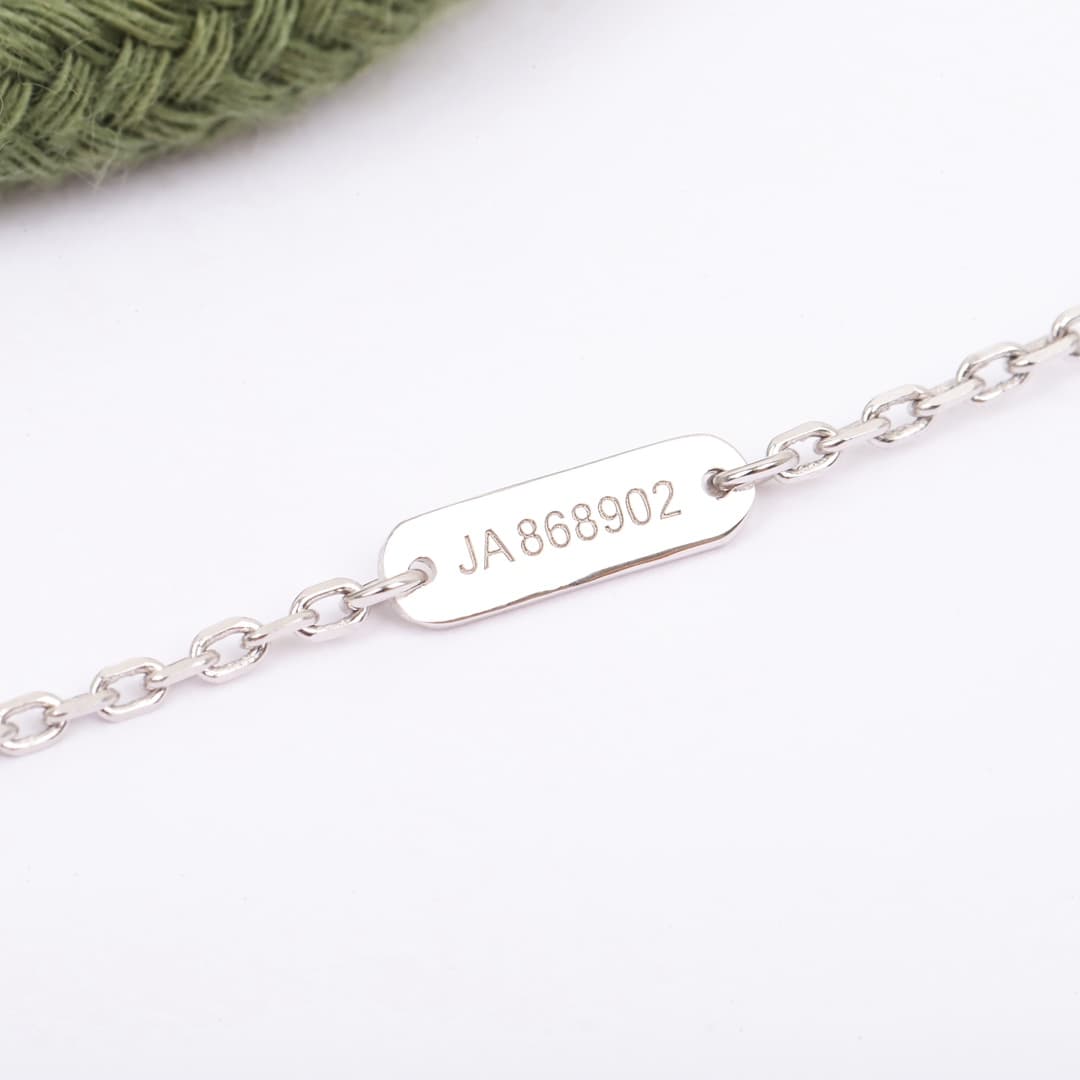 Van Cleef & Arpels Jewelry 8