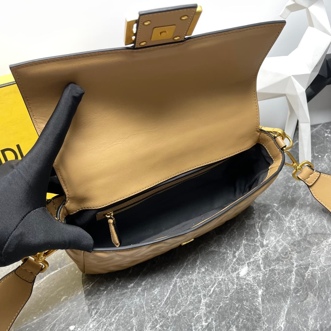 Fendi Bags 8