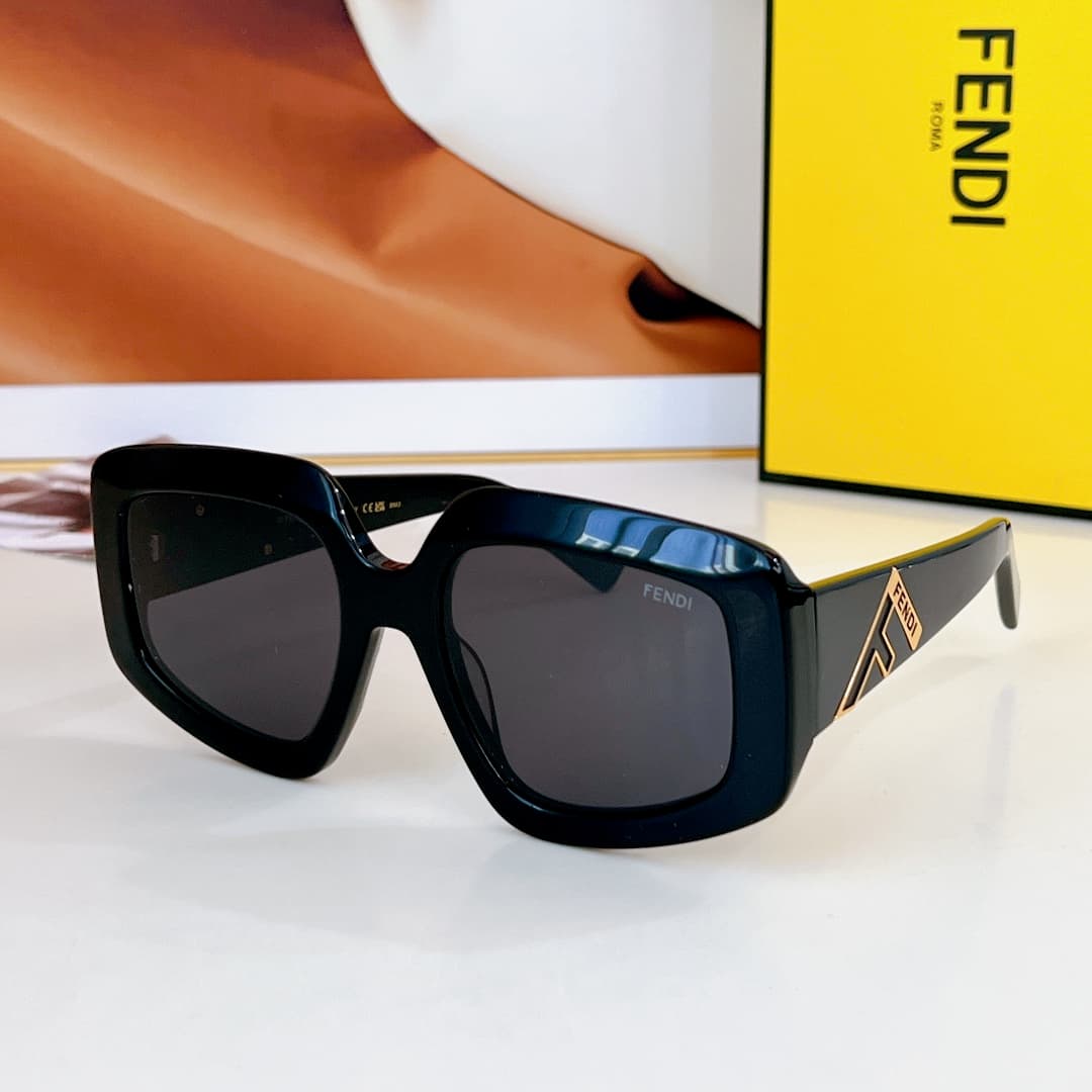 Fendi Glasses