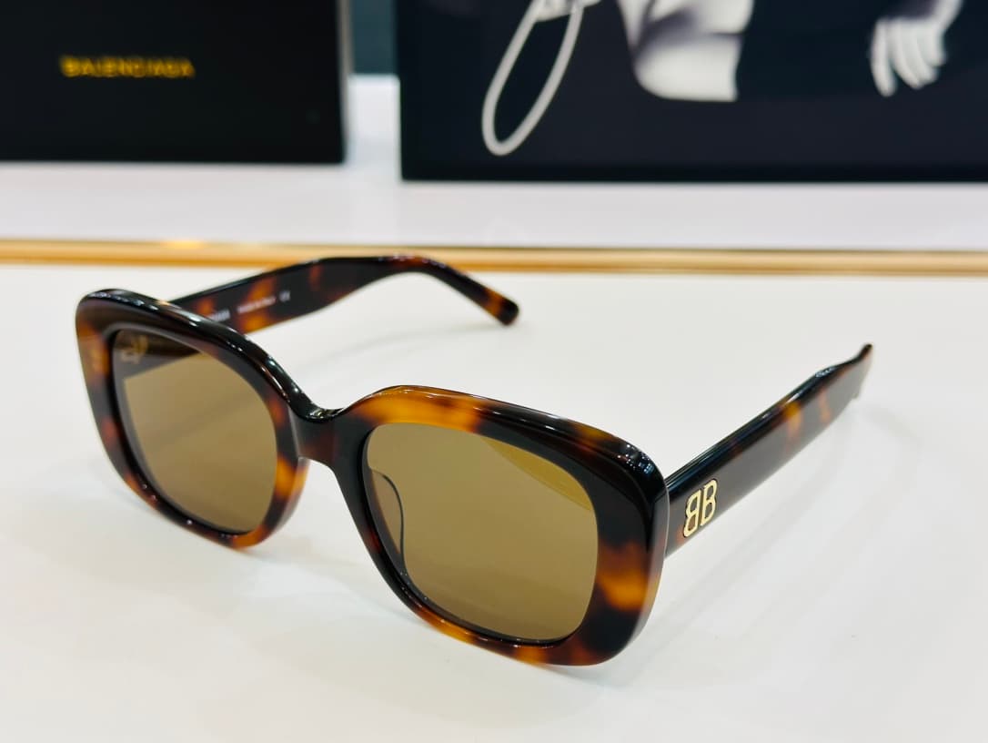 Balenciaga Glasses 2