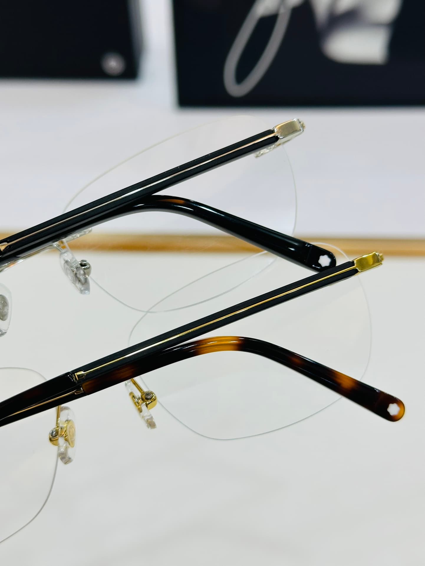 MontBlanc Glasses 8