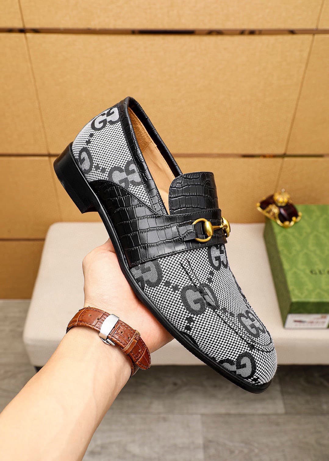 Gucci Shoes 4