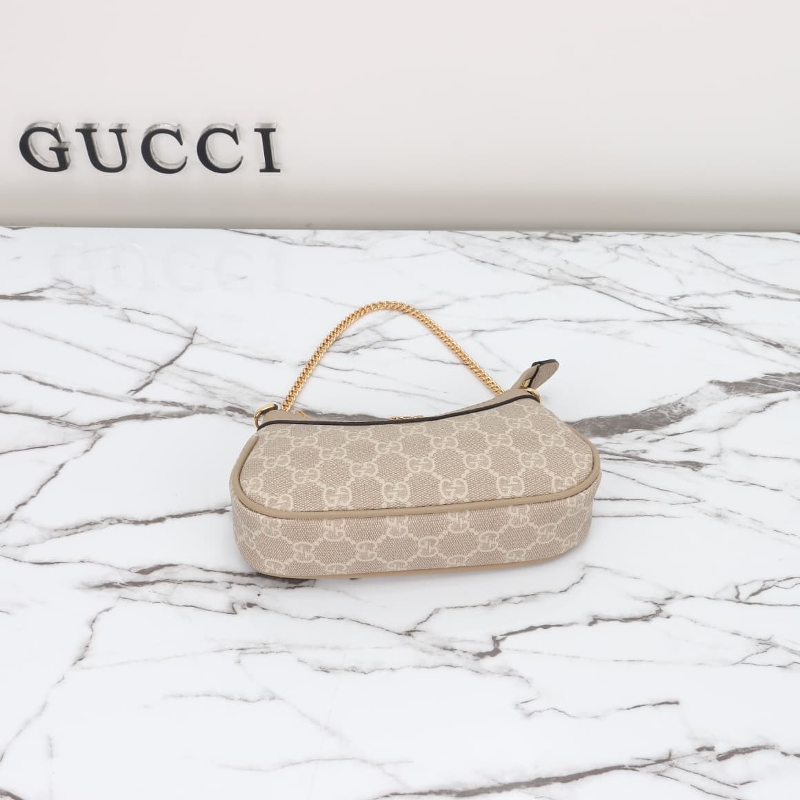Gucci Bags 8