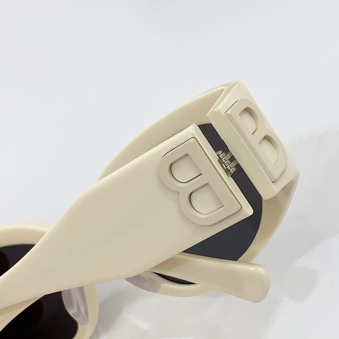 Balenciaga Glasses 8