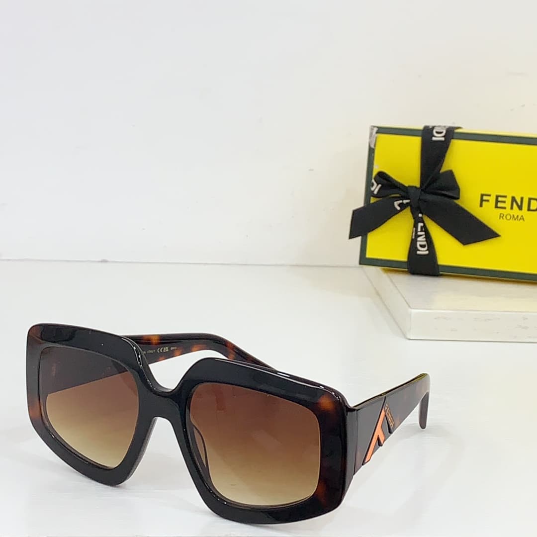 Fendi Glasses 3