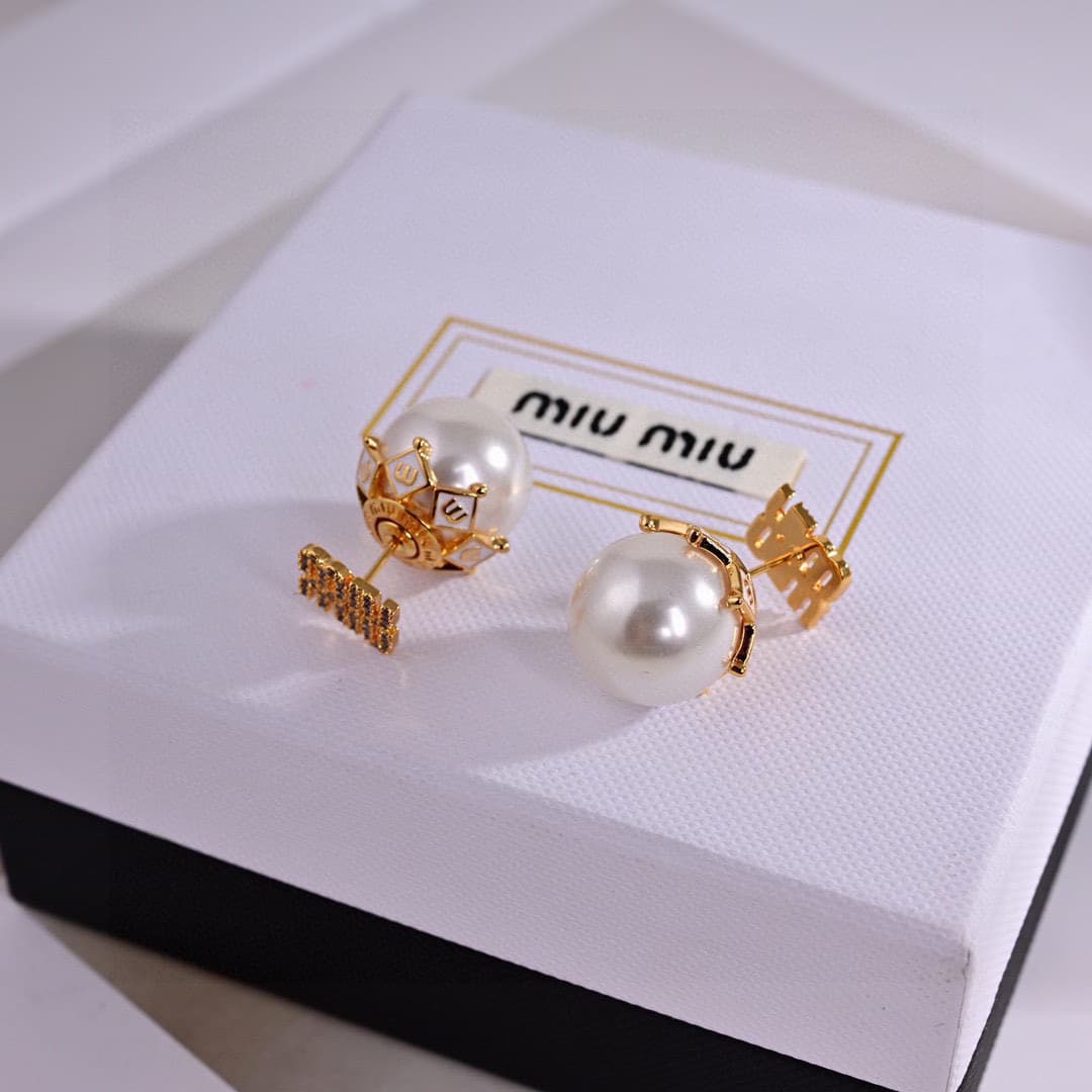 MiuMiu Jewelry 3