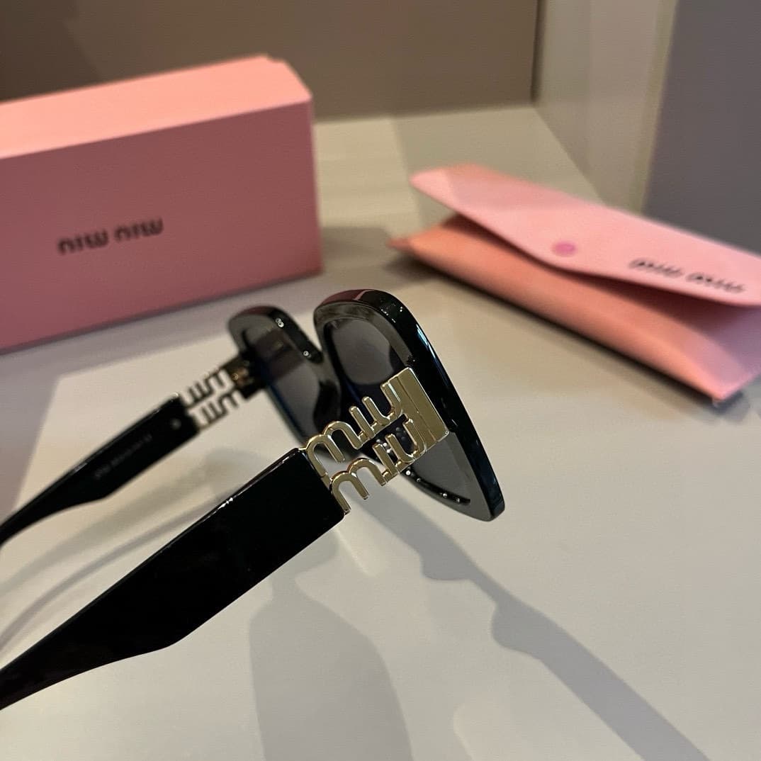 MiuMiu Glasses 2