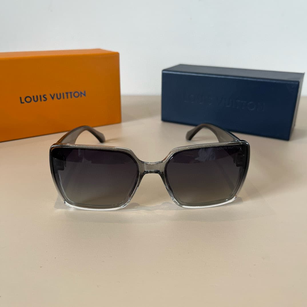 Louis Vuitton Glasses 2