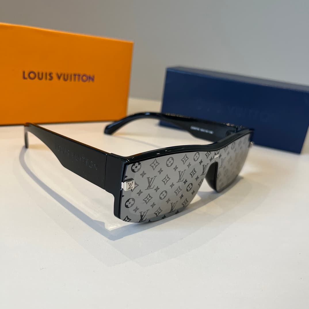 Louis Vuitton Glasses
