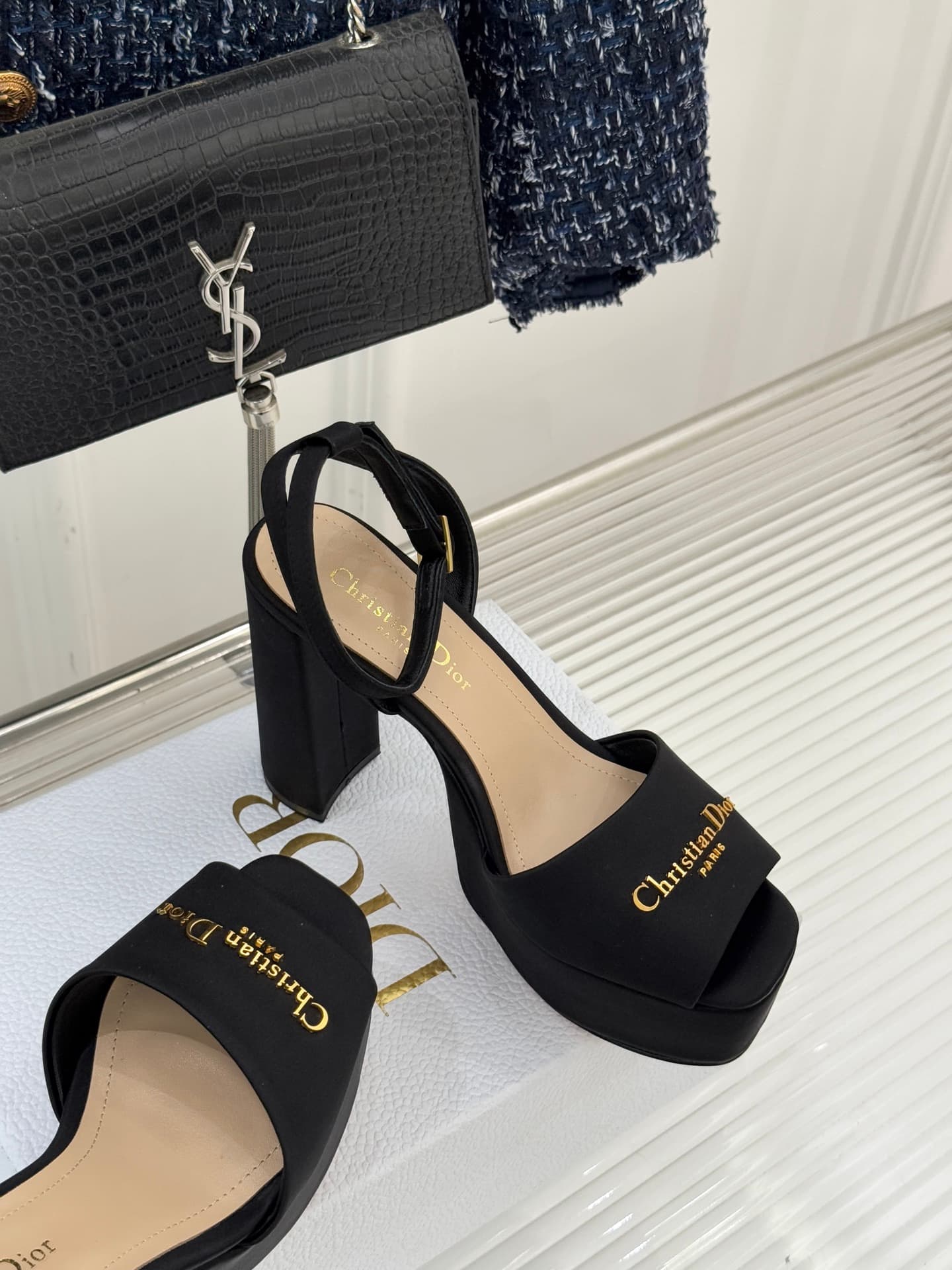 Dior Shoes (New) 5