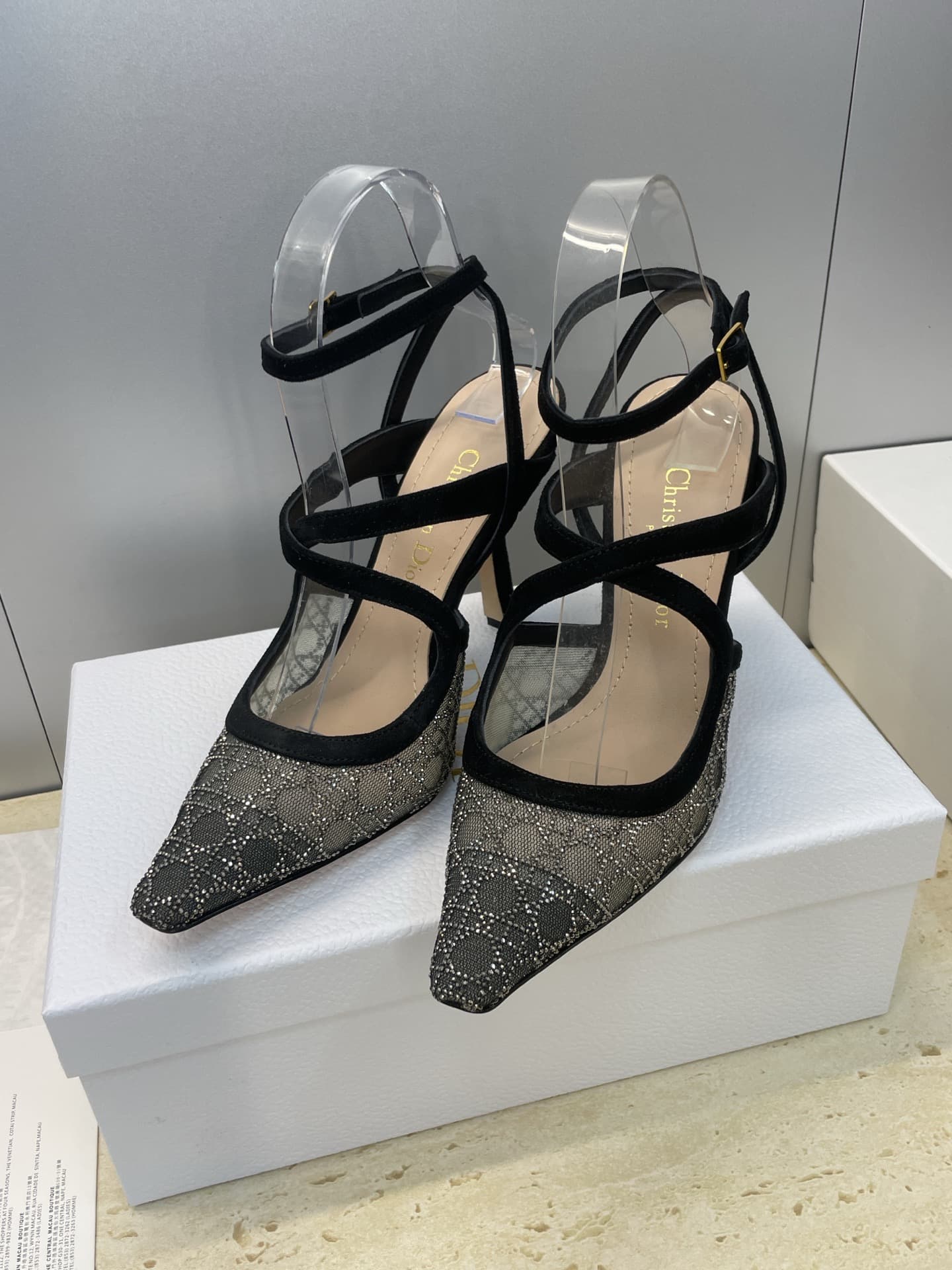 Dior Shoes (New) 2