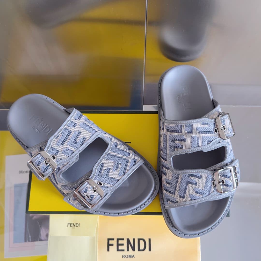 Fendi Shoes 2
