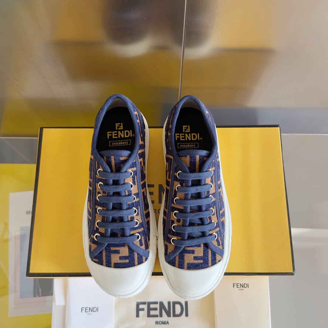 Fendi Shoes 7