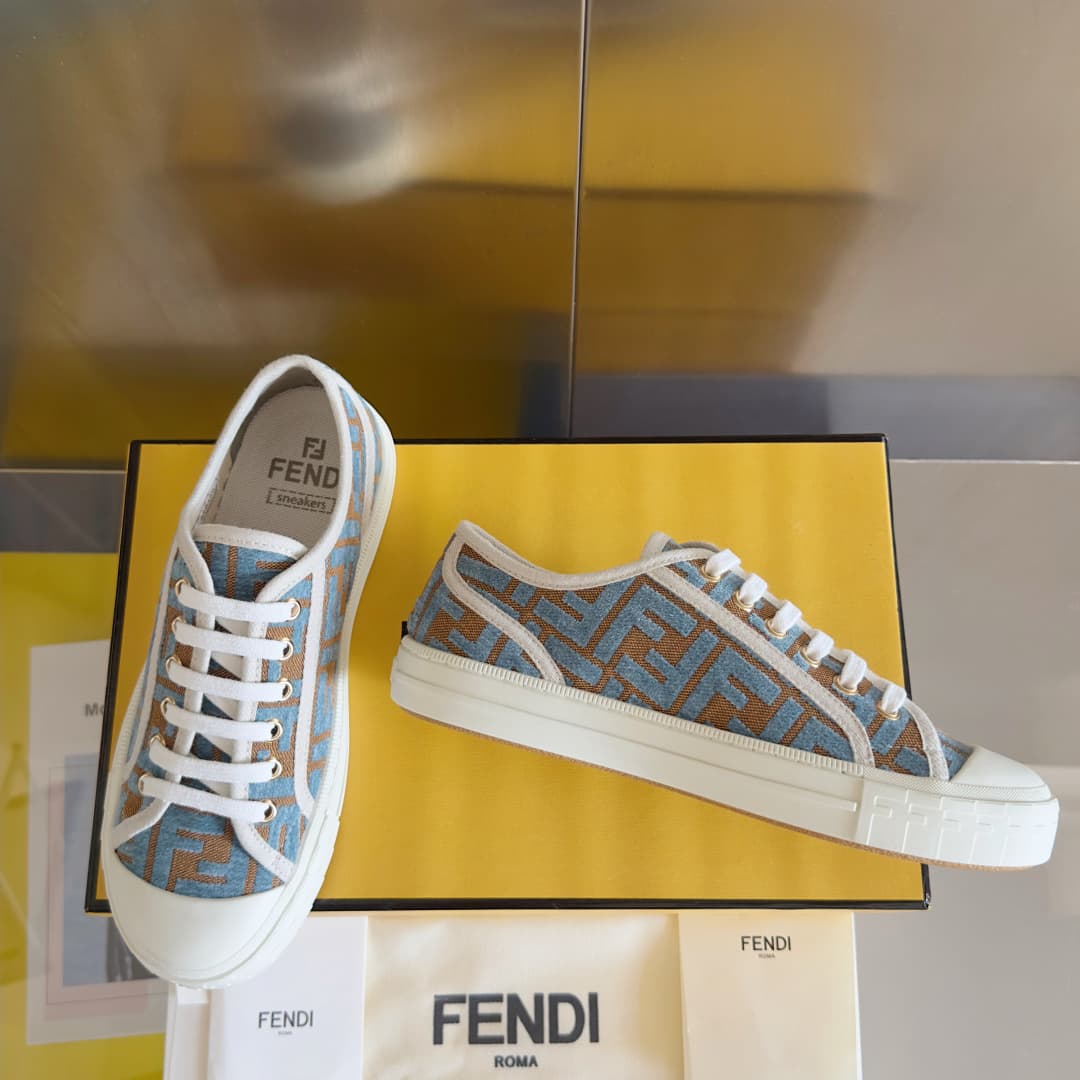 Fendi Shoes 3